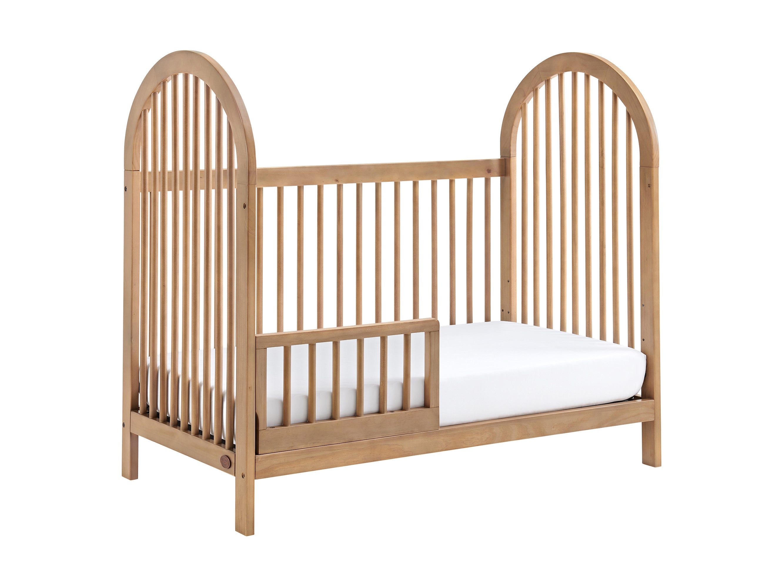 Everlee Island Convertible Crib Soho Baby
